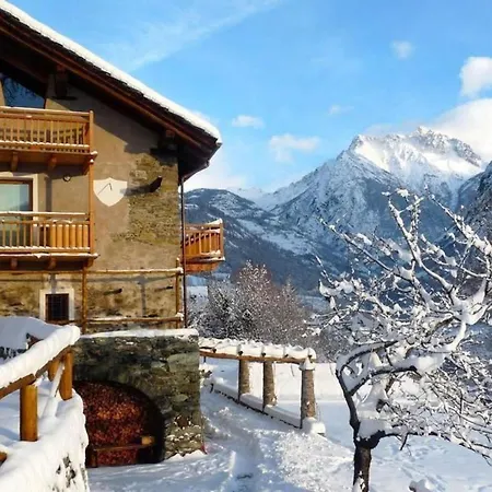 Cavallo Mit Terrasse By Interhome Apartment Gignod